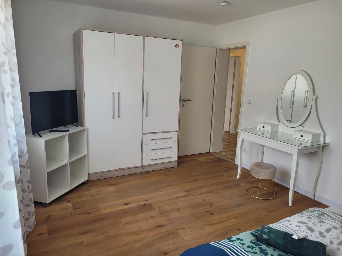 Ferienwohnung Anna Oftersheim Schwetzingen Hockenheim 3 Zimmer Mit Balkon 外观 照片